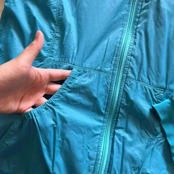 The north face - Picture 3 of 7